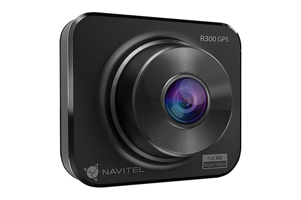 NAVITEL R300 GPS 02